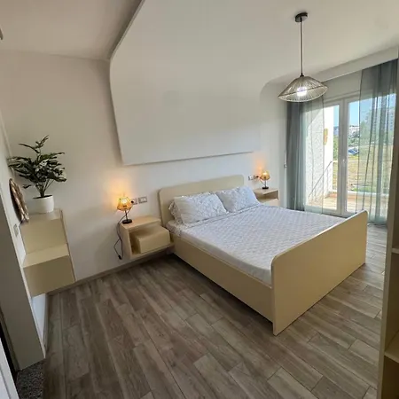 Cozy Corner Tirana Διαμέρισμα *